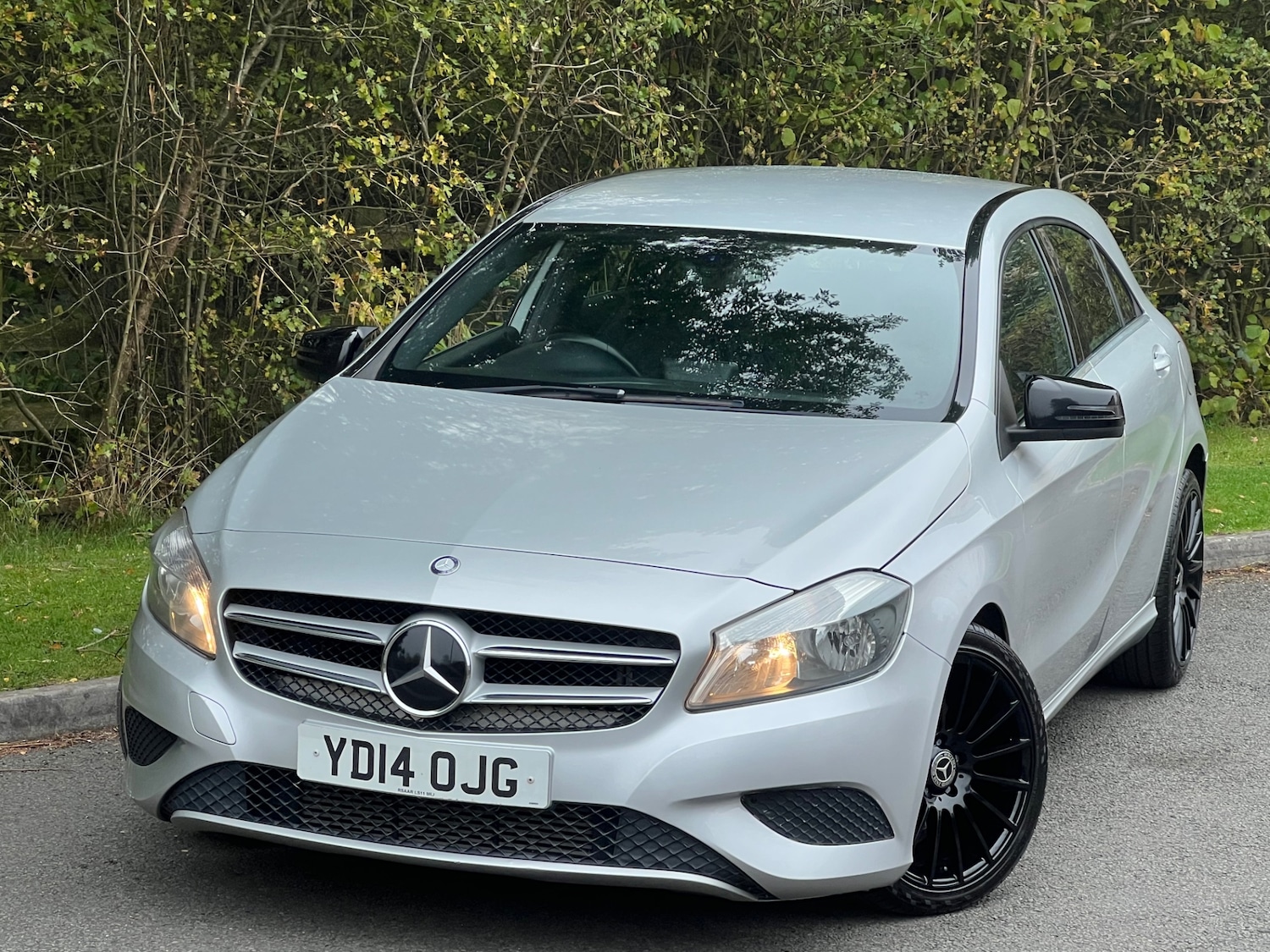 Used Mercedes-Benz A-Class 2014 for sale - 76249942: Photo 4