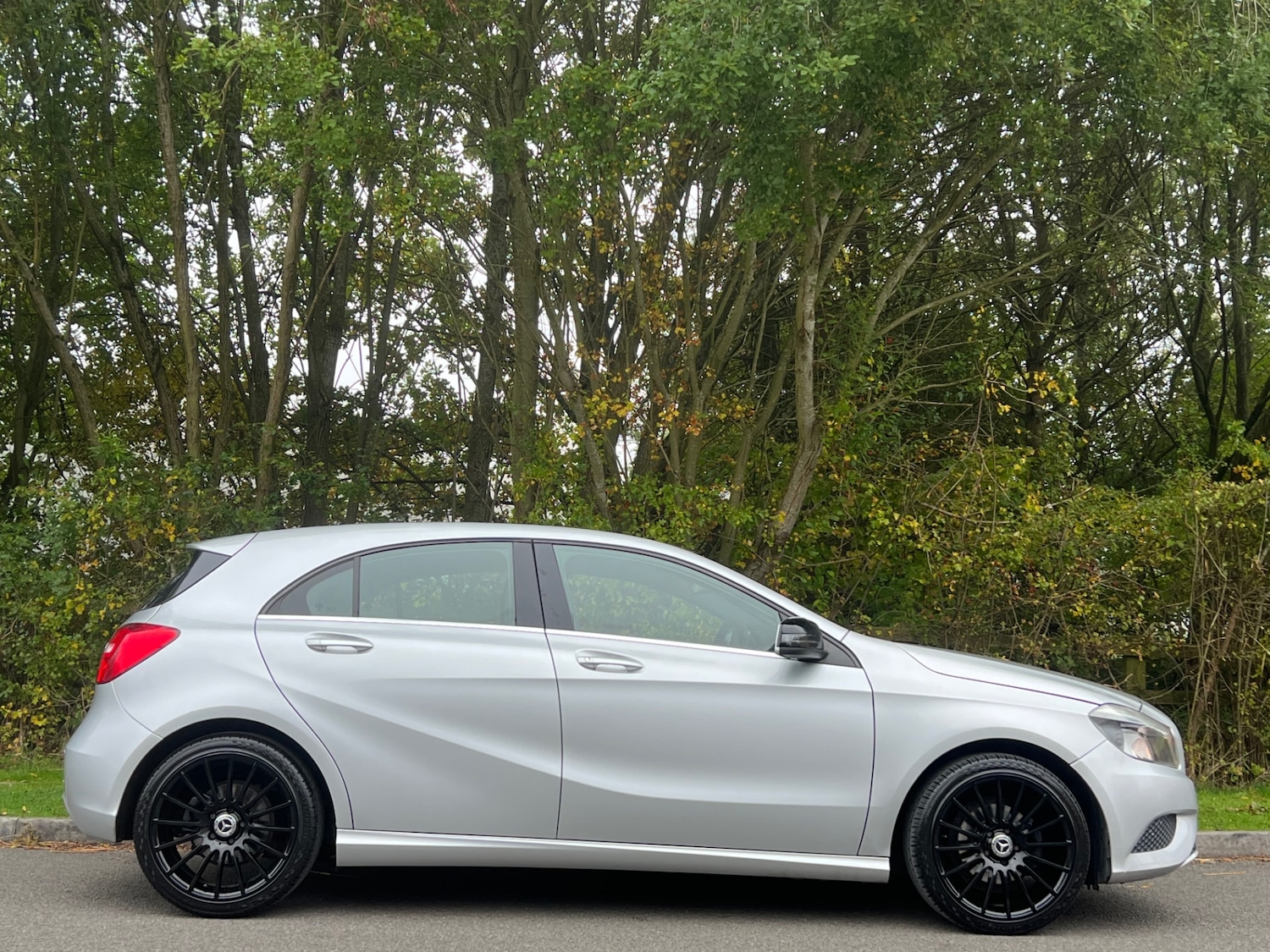 Used Mercedes-Benz A-Class 2014 for sale - 76249942: Photo 5