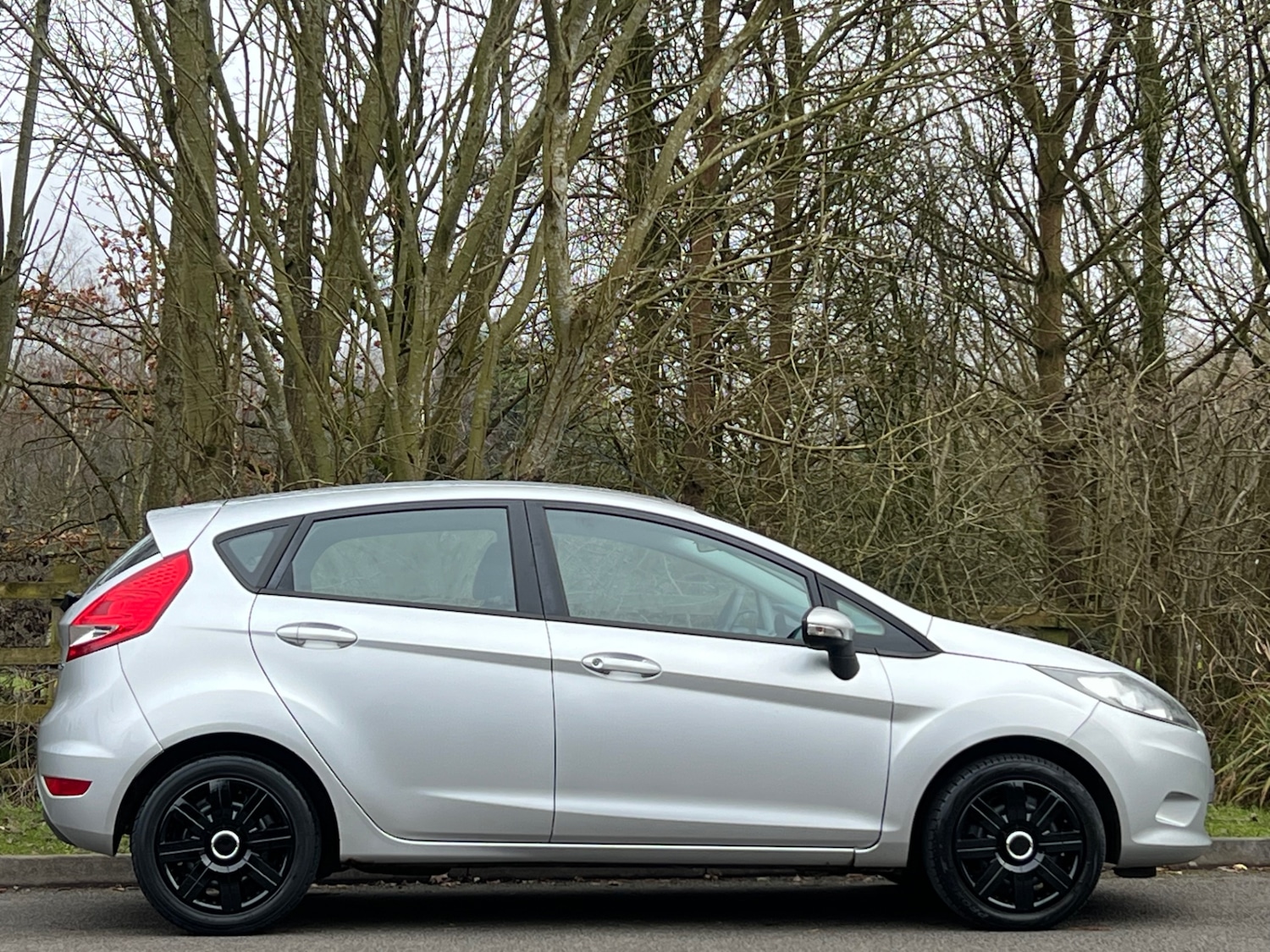 Used Ford Fiesta 2010 for sale - 77502289: Photo 5