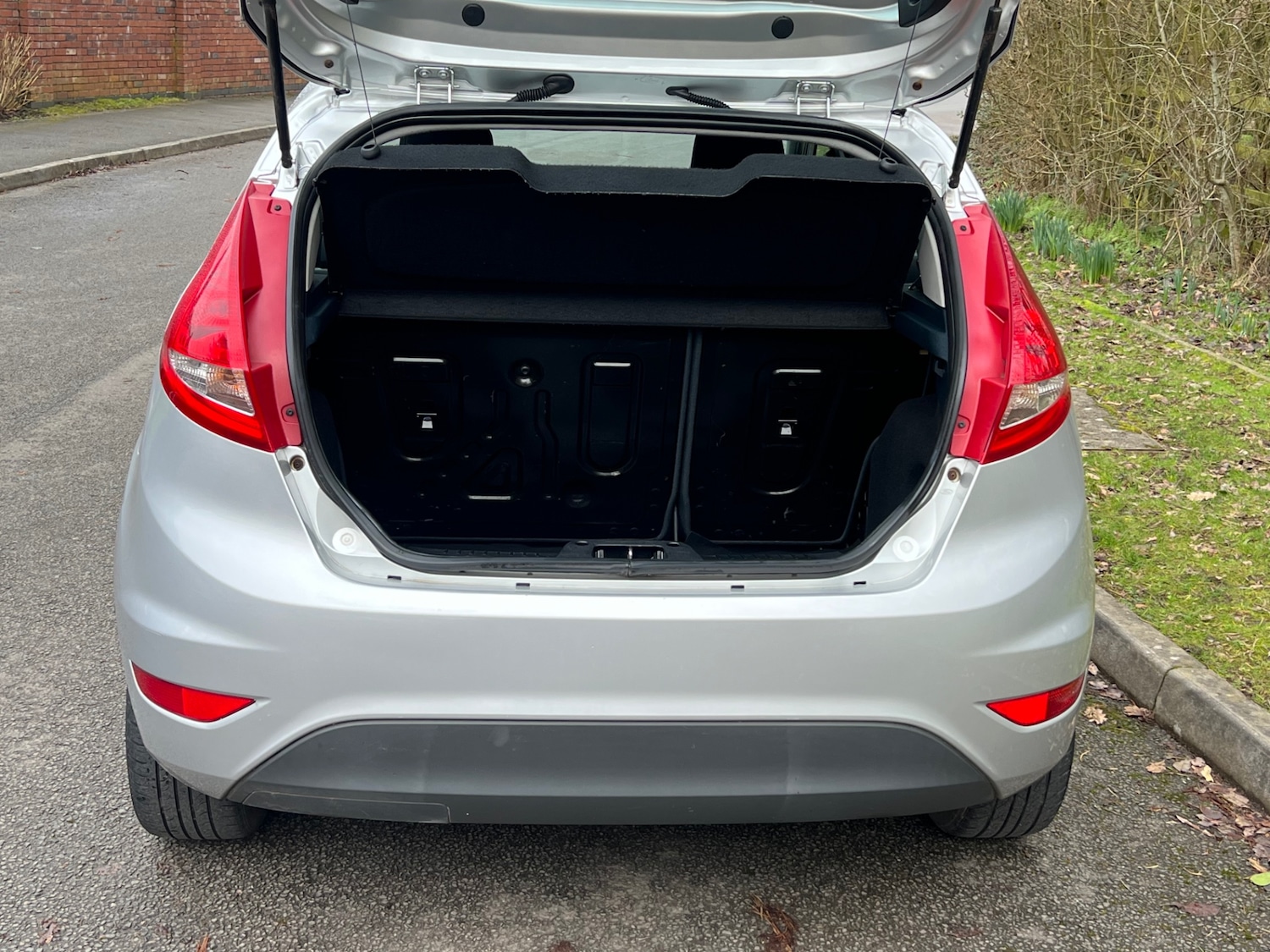 Used Ford Fiesta 2010 for sale - 77502289: Photo 9