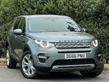 Used Land Rover Discovery Sport 2016 for sale - 79543853: Photo