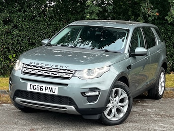 Used Land Rover Discovery Sport 2016 for sale - 79543853: Photo