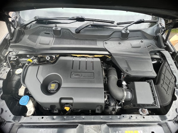 Used Land Rover Discovery Sport 2017 for sale - 76082888: Photo 17
