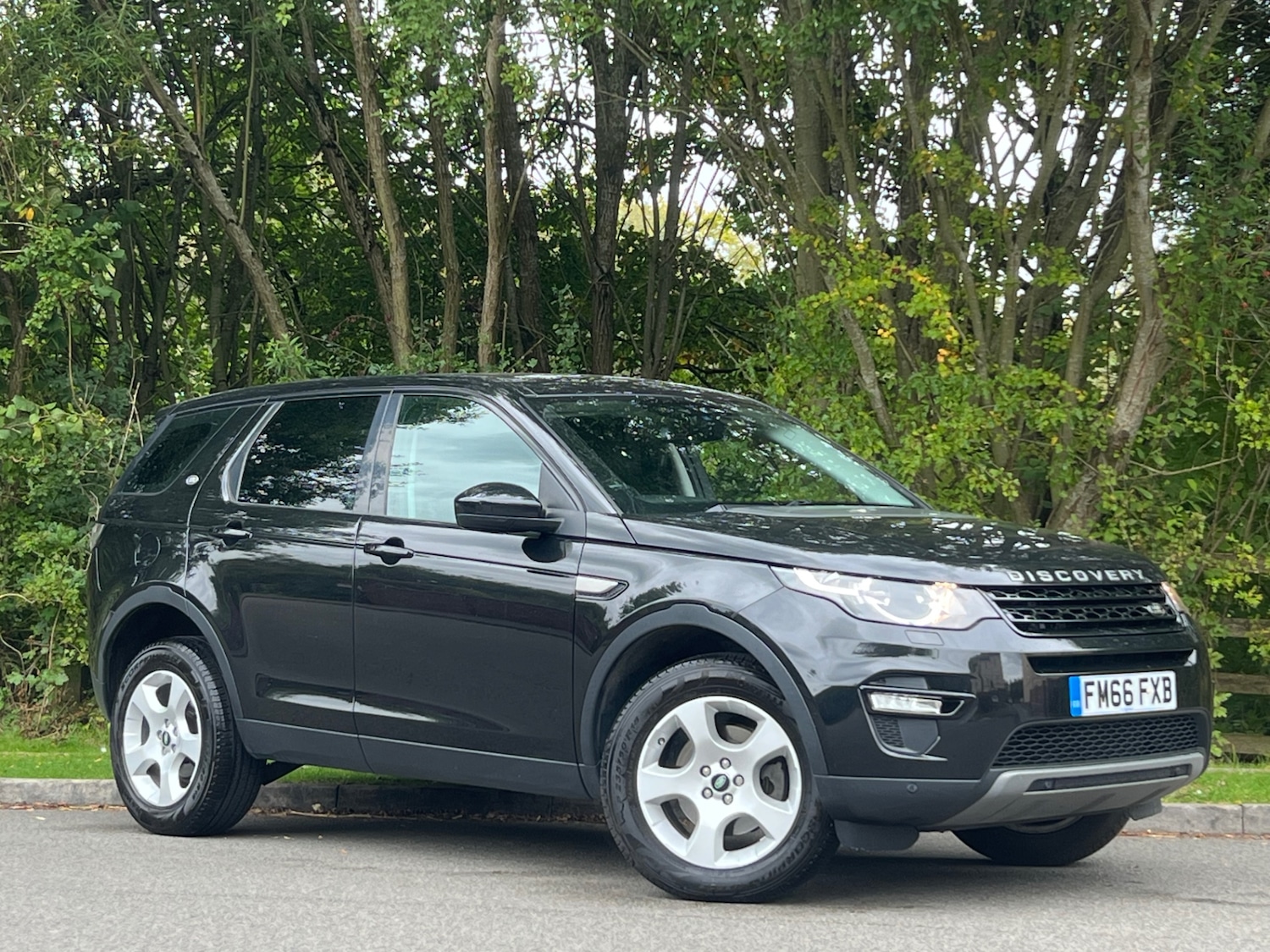 Used Land Rover Discovery Sport 2017 for sale - 76082888: Photo 19