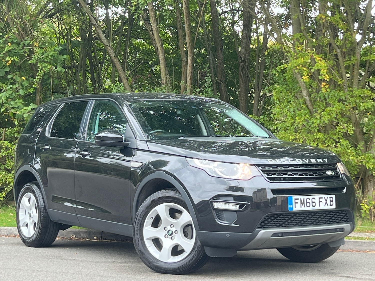 Used Land Rover Discovery Sport 2017 for sale - 76082888: Photo 21