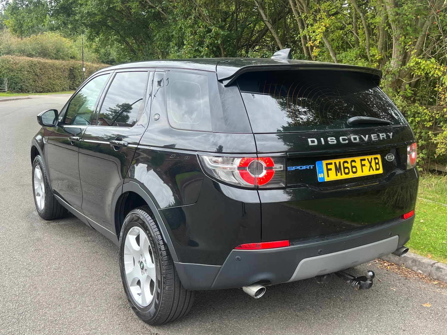 Used Land Rover Discovery Sport 2017 for sale - 76082888: Photo 7