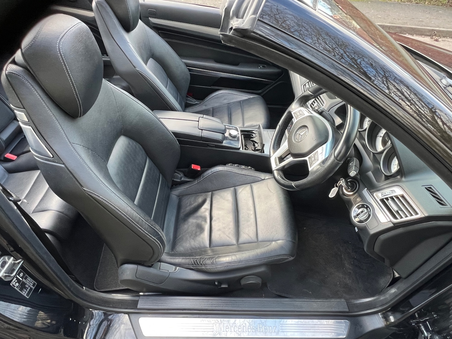 Used Mercedes-Benz E Class 2013 for sale - 77049379: Photo 16