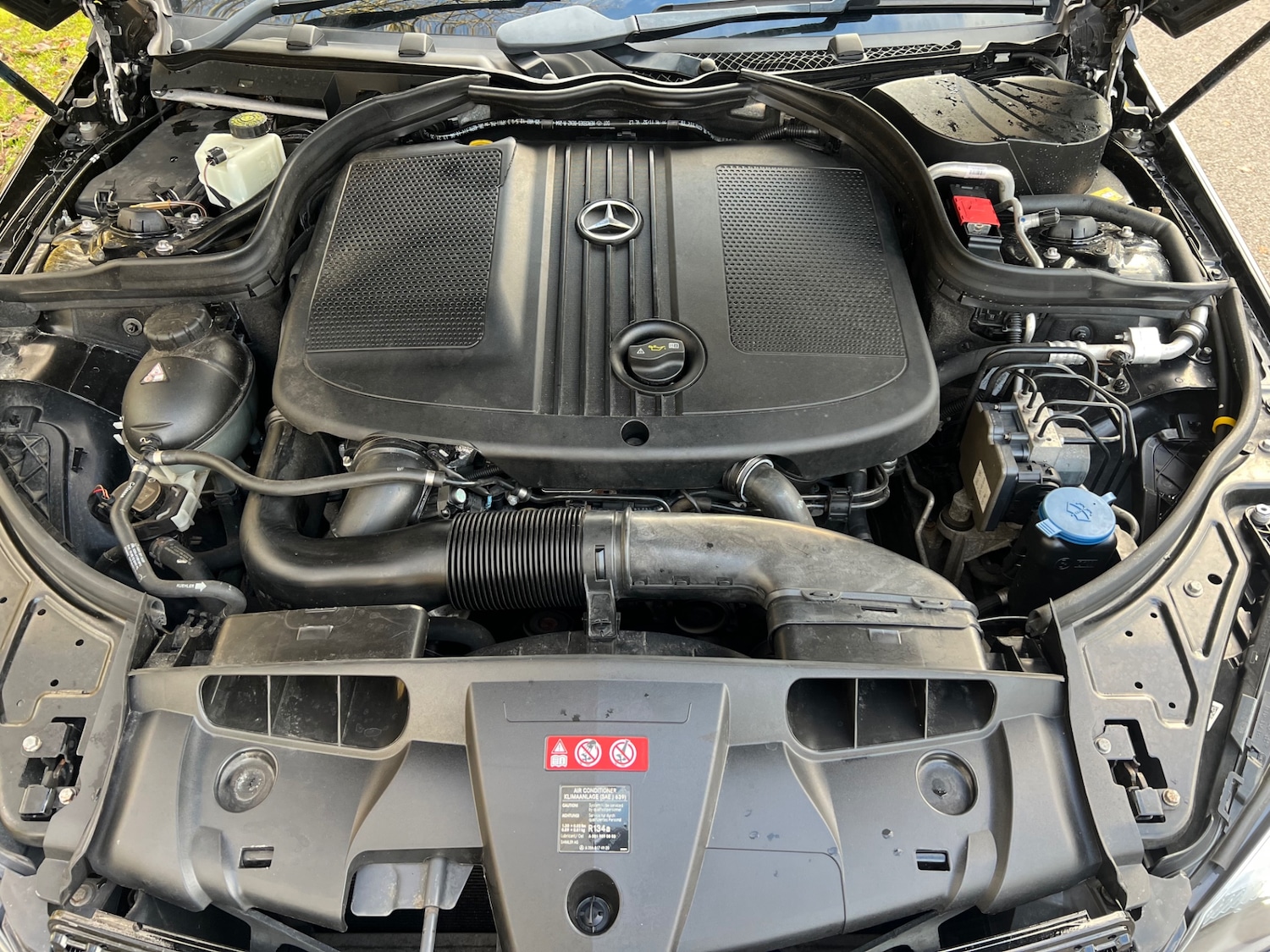 Used Mercedes-Benz E Class 2013 for sale - 77049379: Photo 24