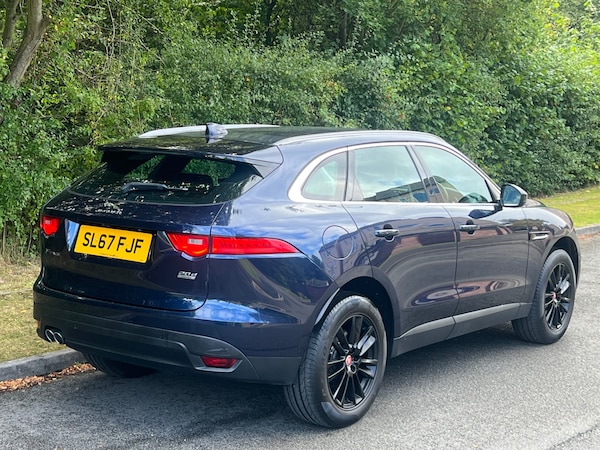 Used Jaguar F-Pace 2017 for sale - 75731479: Photo 24