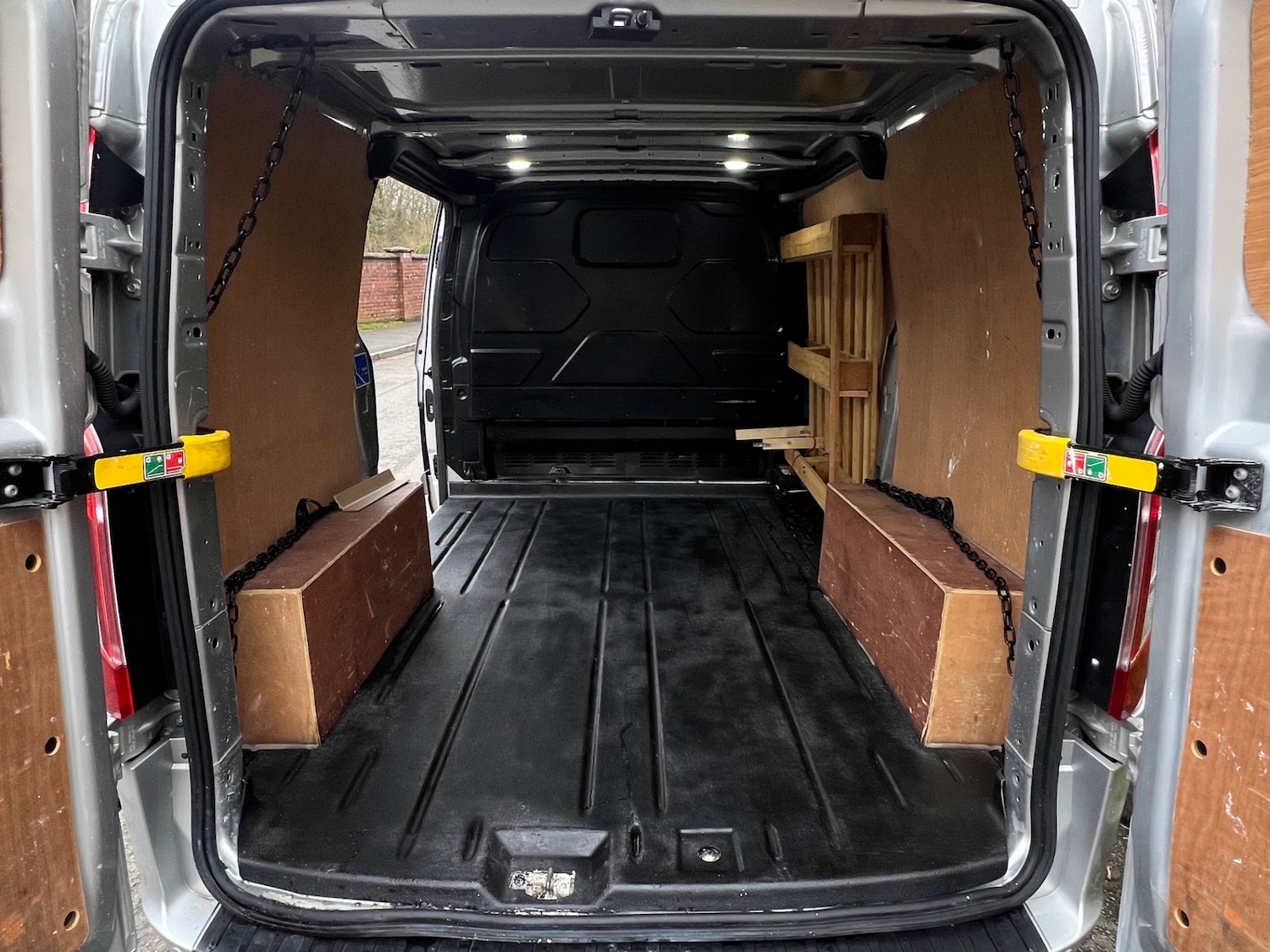 Used Ford Transit Custom 2020 for sale - 77630182: Photo 18