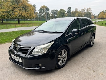 Used Toyota Avensis 2010 for sale - 76270408: Photo 3