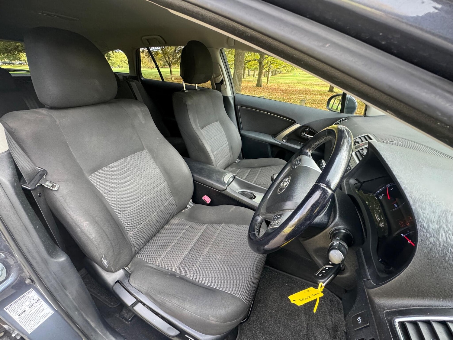 Used Toyota Avensis 2012 for sale - 76409213: Photo 10