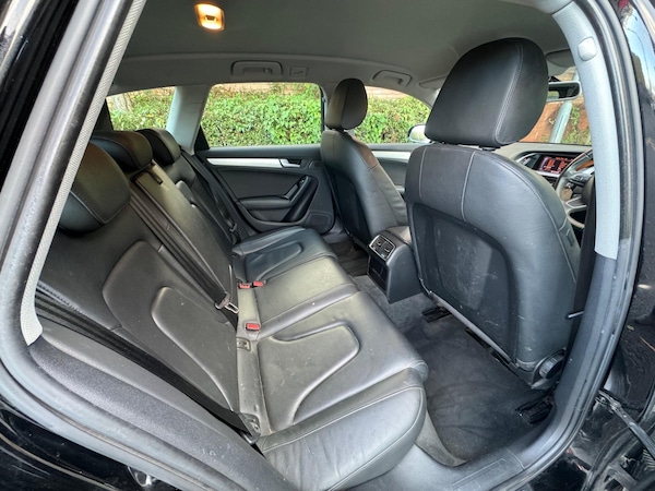 Used Audi A4 2012 for sale - 76337151: Photo 16