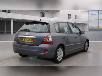 Used Honda Civic 2005 for sale - 76537930: Photo