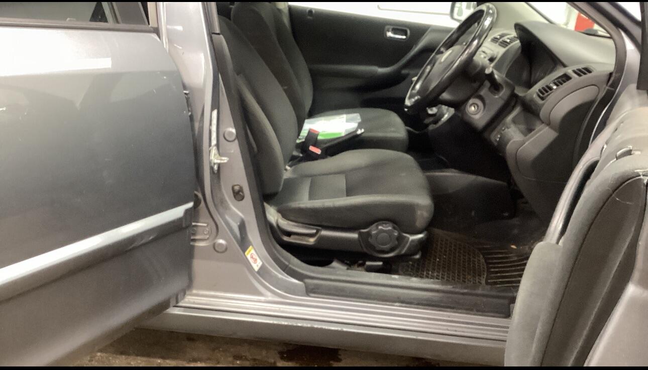 Used Honda Civic for sale - 76537930: Photo 7