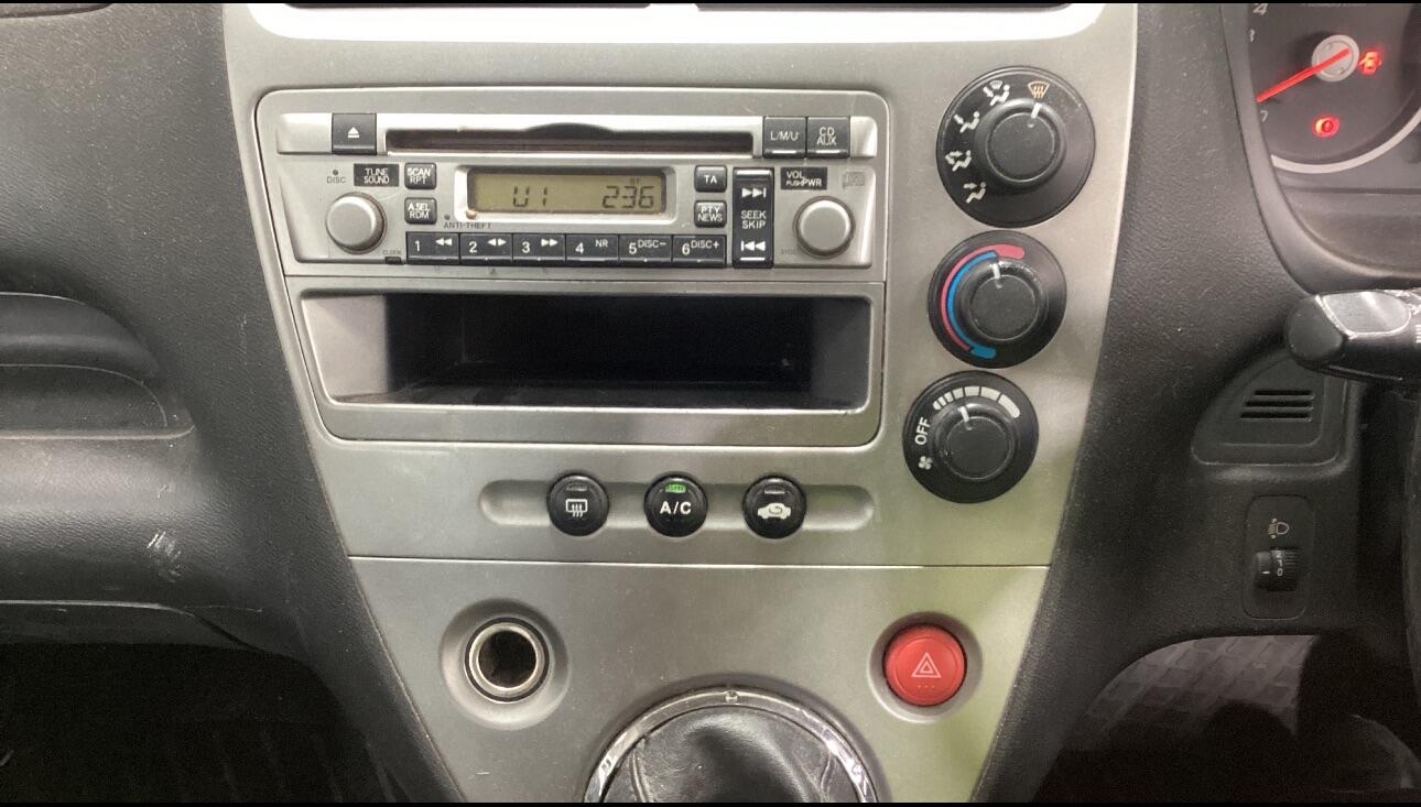 Used Honda Civic for sale - 76537930: Photo 8