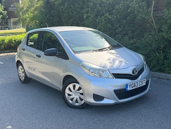 Used Toyota Yaris 2013 for sale - 78784887: Photo
