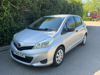 Used Toyota Yaris 2013 for sale - 78784887: Photo