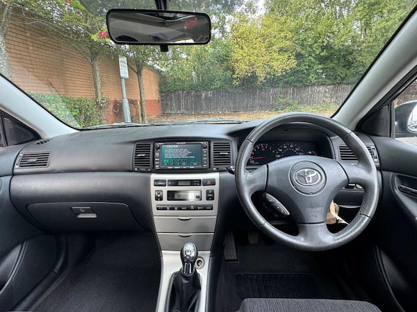 Used Toyota Corolla 2004 for sale - 76109272: Photo 21