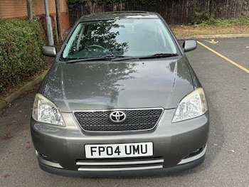 Used Toyota Corolla 2004 for sale - 76109272: Photo 2