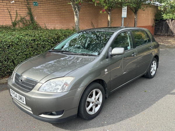 Used Toyota Corolla 2004 for sale - 76109272: Photo 3