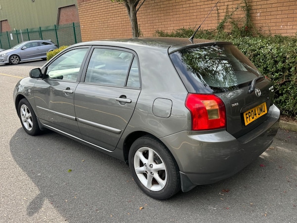 Used Toyota Corolla 2004 for sale - 76109272: Photo 4