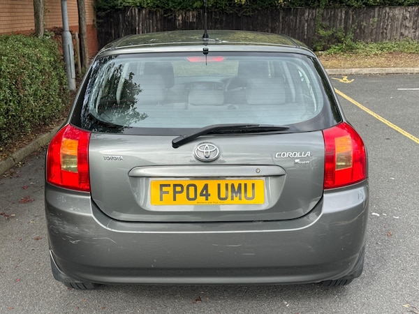 Used Toyota Corolla 2004 for sale - 76109272: Photo 5