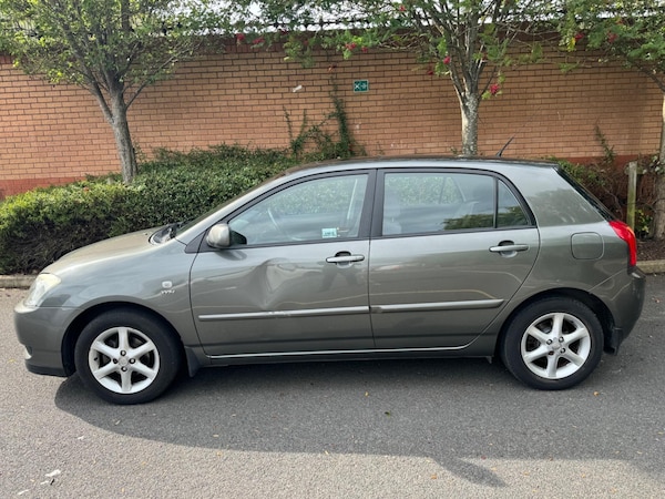 Used Toyota Corolla 2004 for sale - 76109272: Photo 8