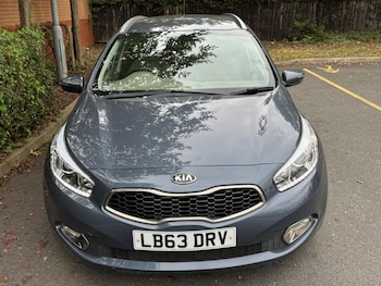 Used Kia Ceed 2014 for sale - 76200971: Photo 2