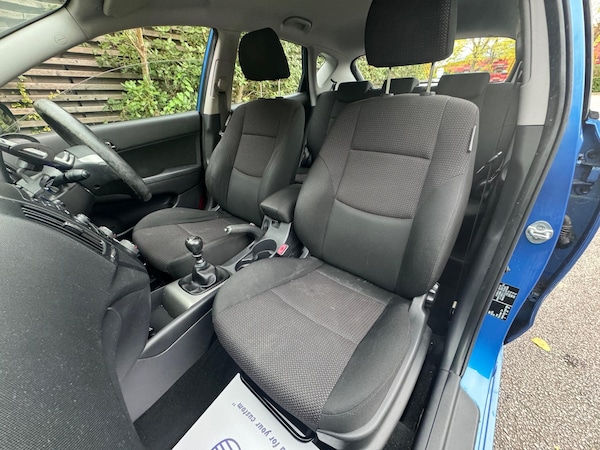 Used Hyundai i30 2010 for sale - 76318210: Photo 12