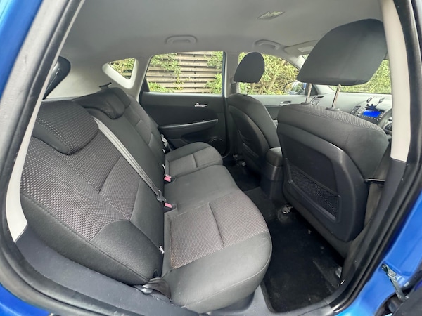 Used Hyundai i30 2010 for sale - 76318210: Photo 13