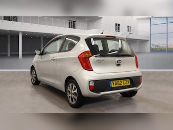Used Kia Picanto 2013 for sale - 76549322: Photo