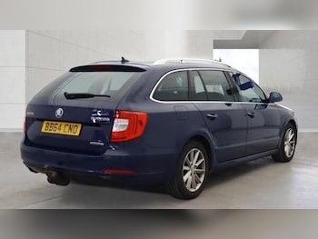 Used Skoda Superb 2014 for sale - 79181821: Photo