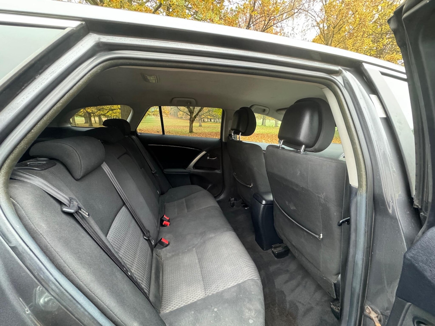 Used Toyota Avensis 2014 for sale - 76511964: Photo 17