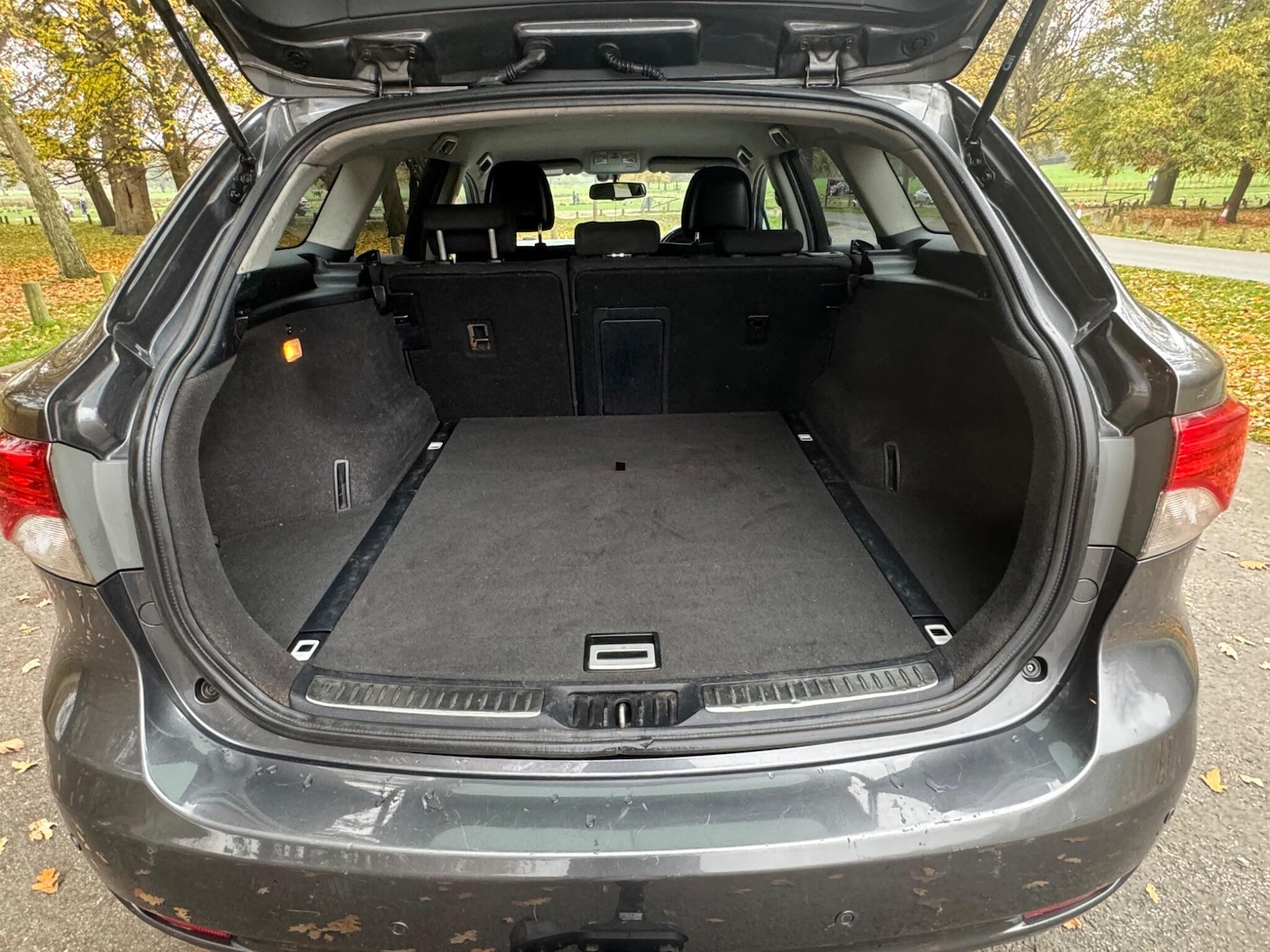 Used Toyota Avensis 2014 for sale - 76511964: Photo 18