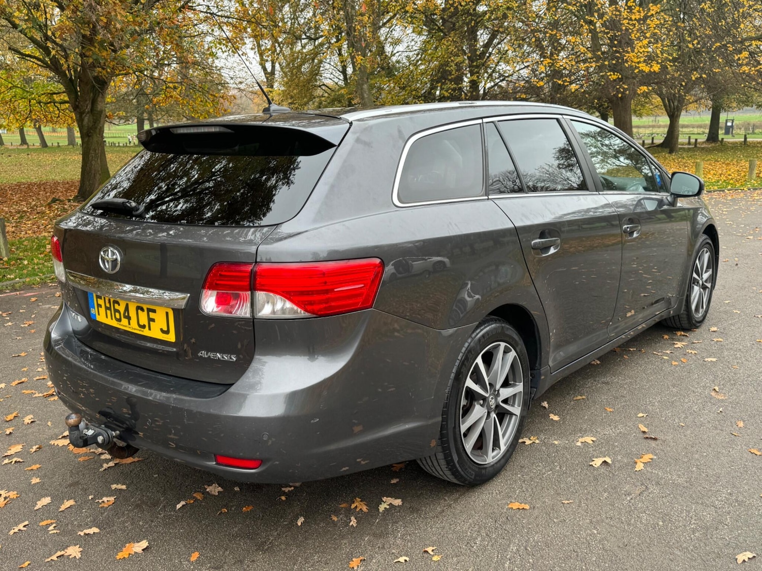 Used Toyota Avensis 2014 for sale - 76511964: Photo 6