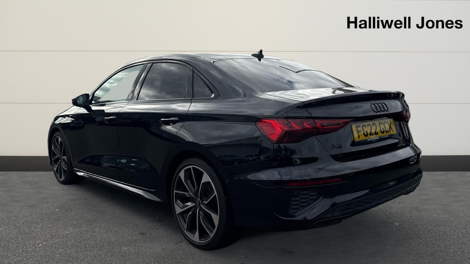 Used Audi A3 2022 for sale - 76832093: Photo 2