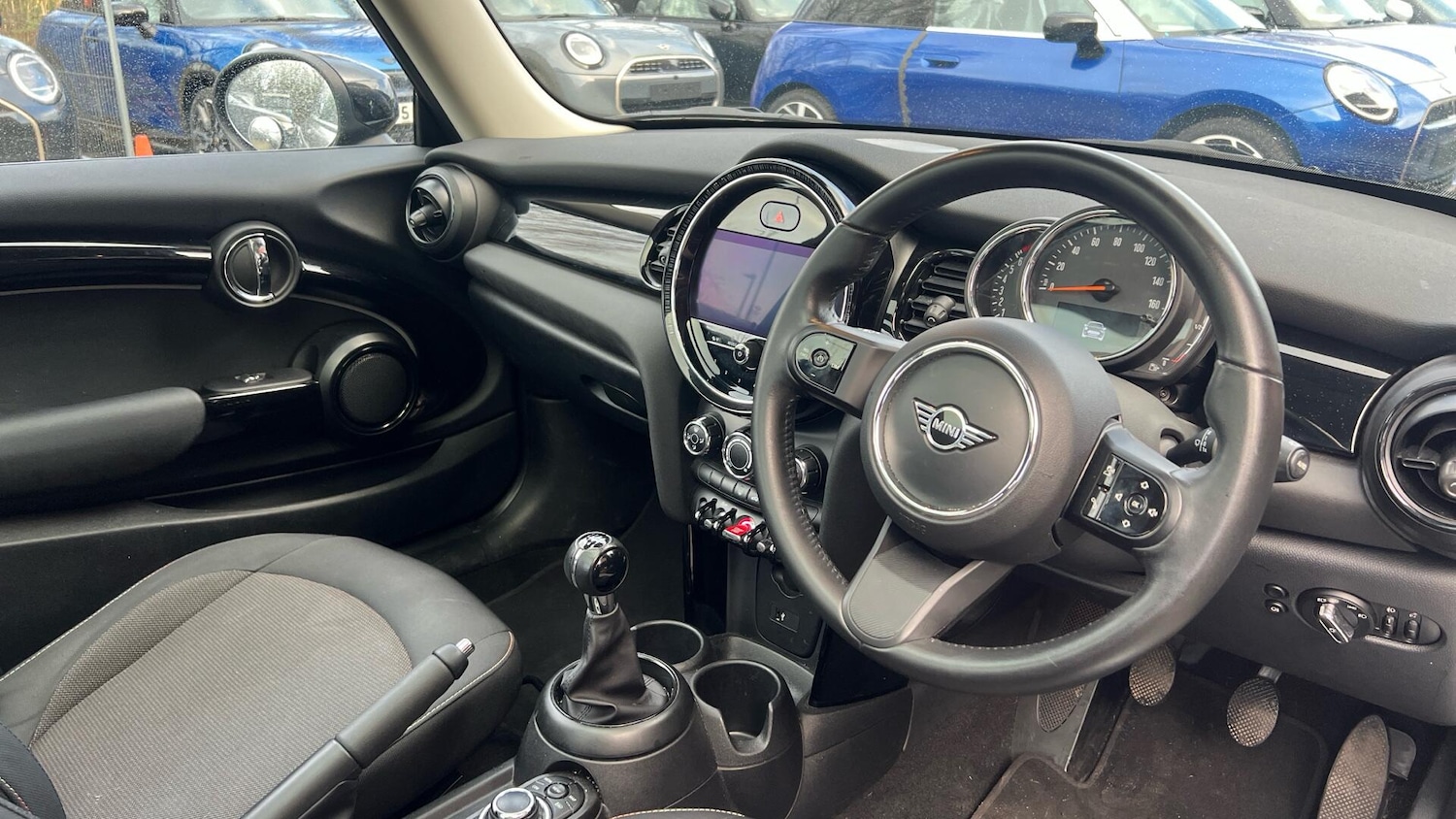 Used MINI Hatch 2022 for sale - 77016390: Photo 6