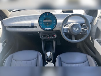 Used MINI Hatch 2024 for sale - 76831859: Photo