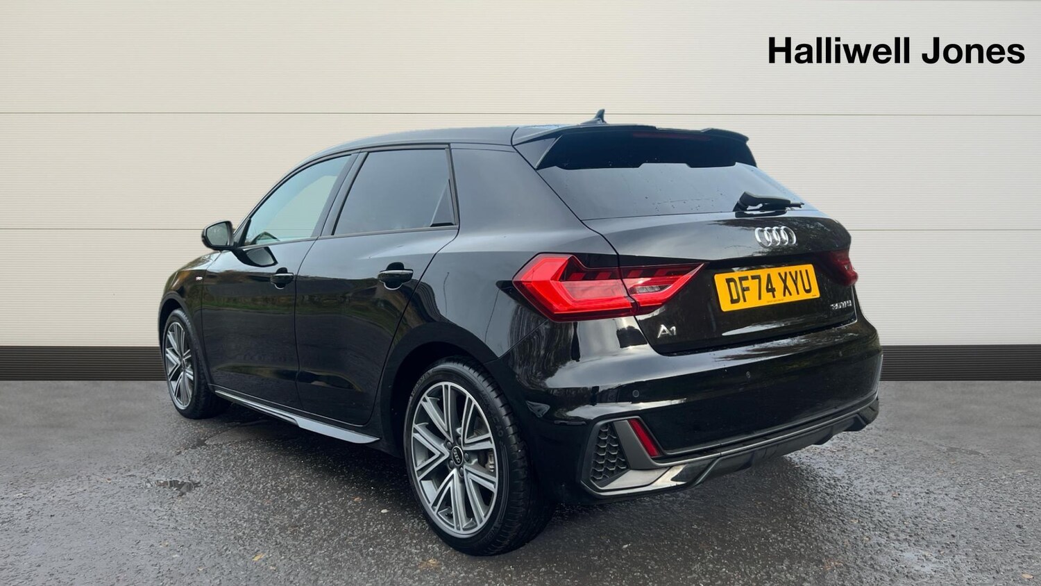 Used Audi A1 2025 for sale - 76831834: Photo 2