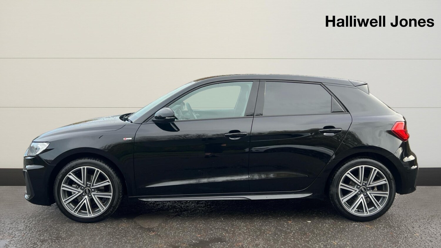 Used Audi A1 2025 for sale - 76831834: Photo 3