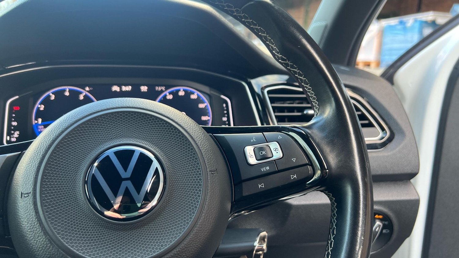 Used Volkswagen T-Roc 2020 for sale - 77190489: Photo 18