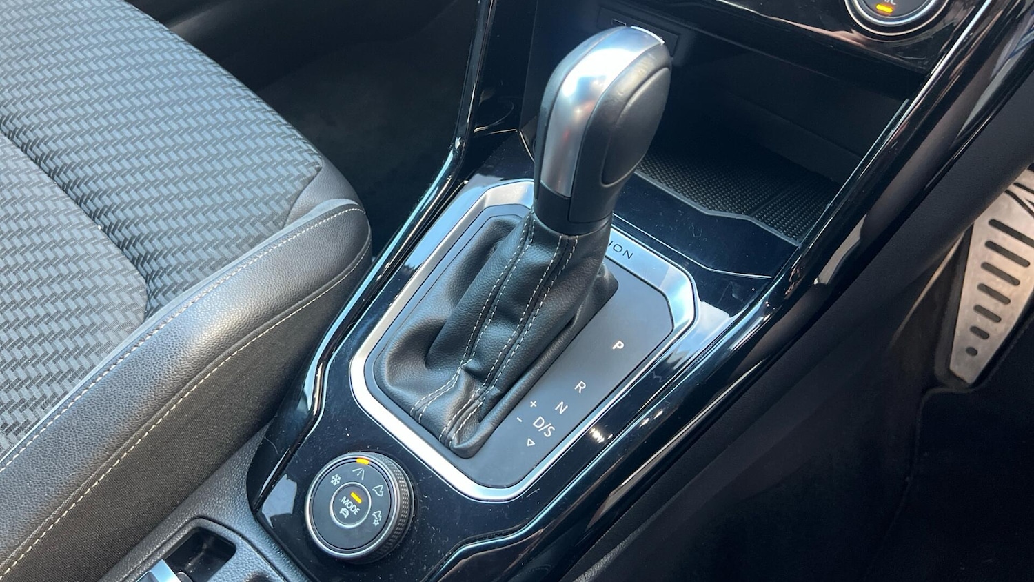 Used Volkswagen T-Roc 2020 for sale - 77190489: Photo 19