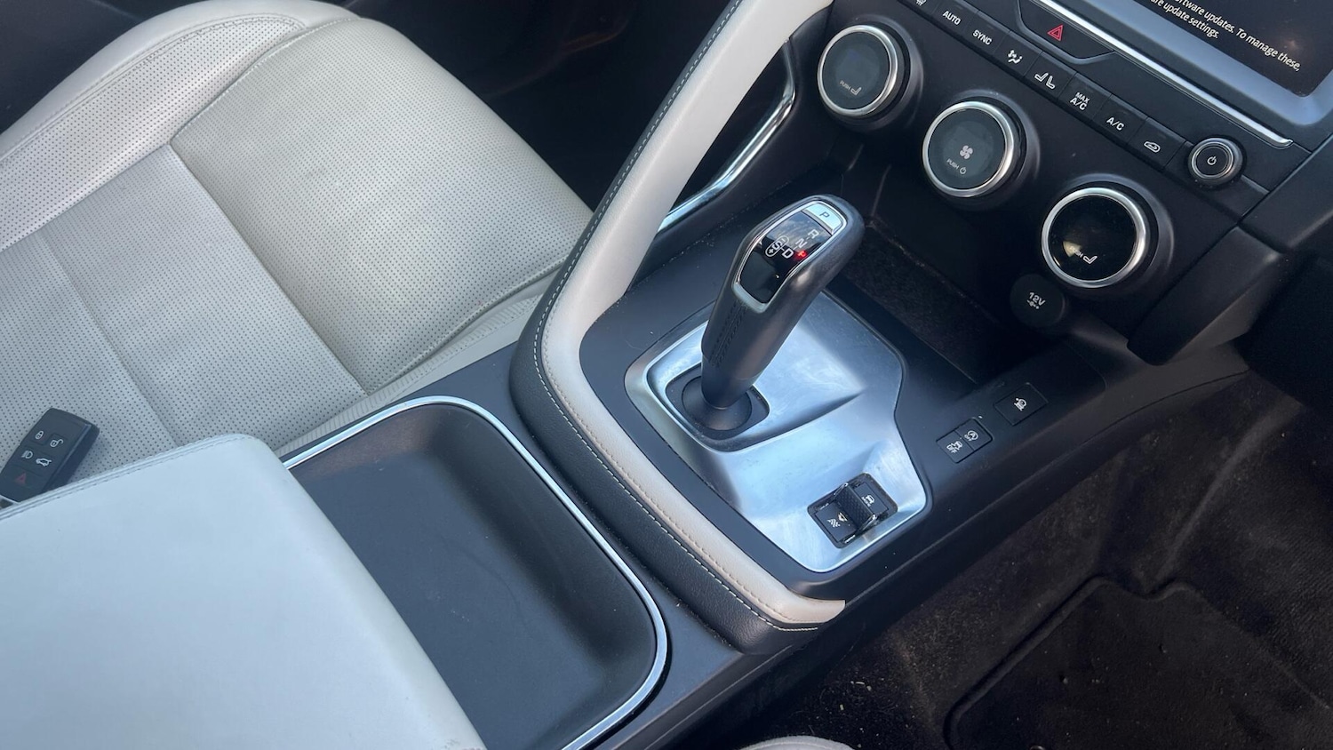 Used Jaguar E-Pace 2018 for sale - 77229231: Photo 10