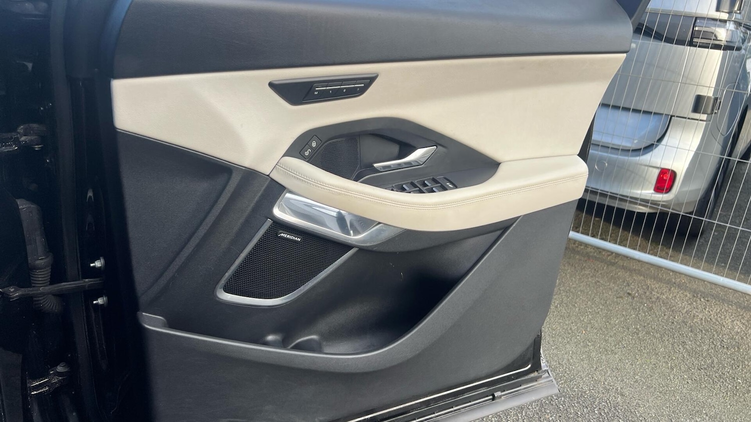 Used Jaguar E-Pace 2018 for sale - 77229231: Photo 20