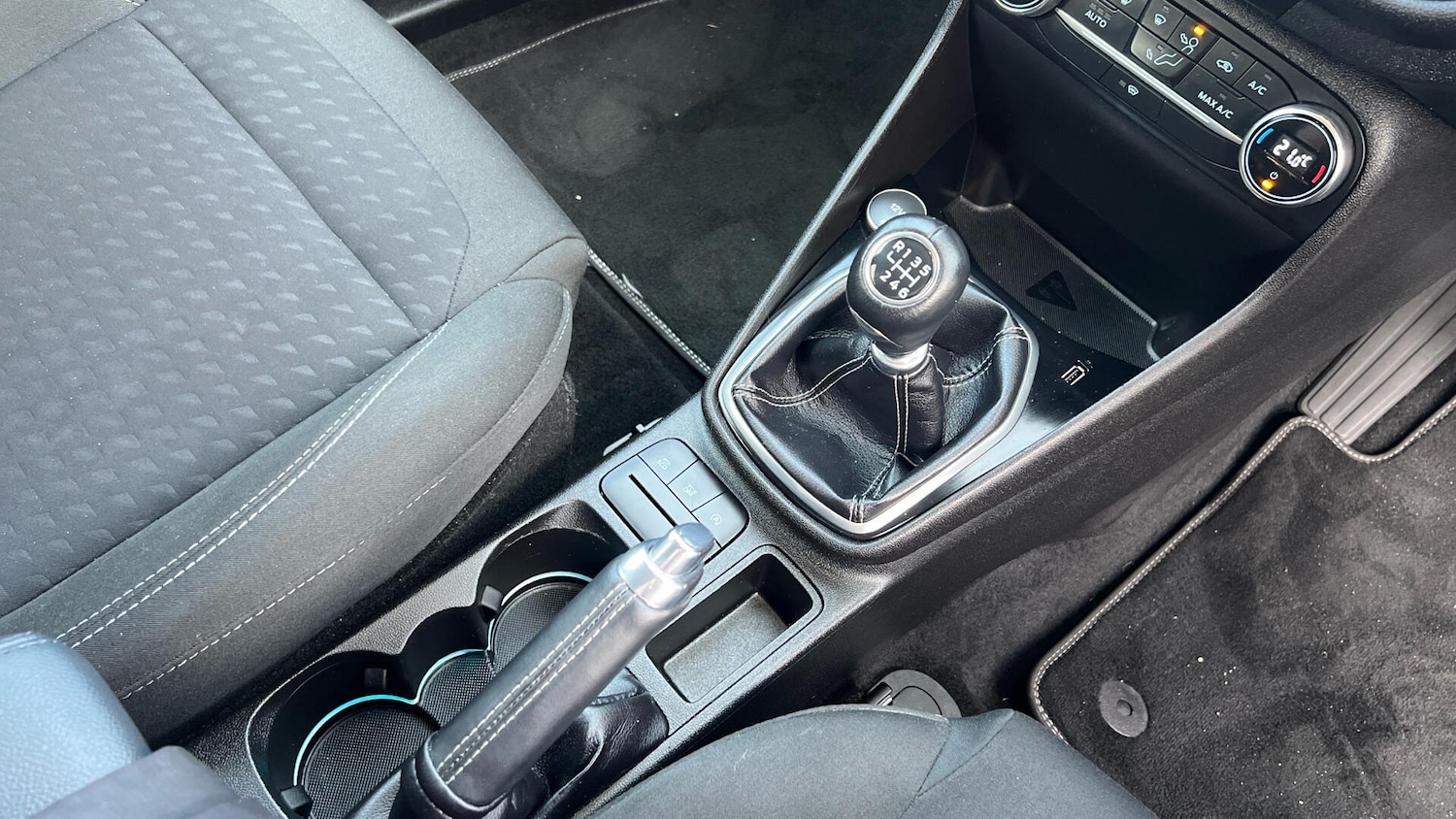 Used Ford Fiesta 2019 for sale - 76952799: Photo 10