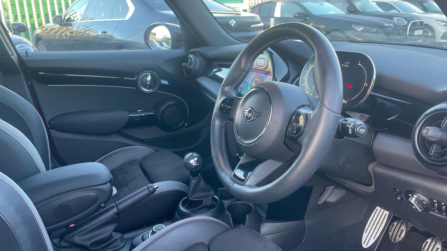 Used MINI Hatch 2021 for sale - 77067026: Photo 6