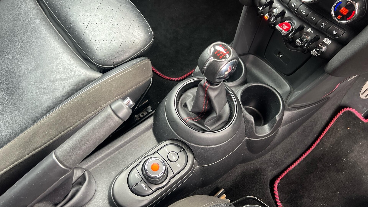 Used MINI Hatch 2019 for sale - 77439836: Photo 10