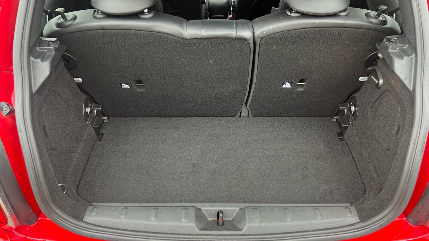 Used MINI Hatch 2019 for sale - 77439836: Photo 13