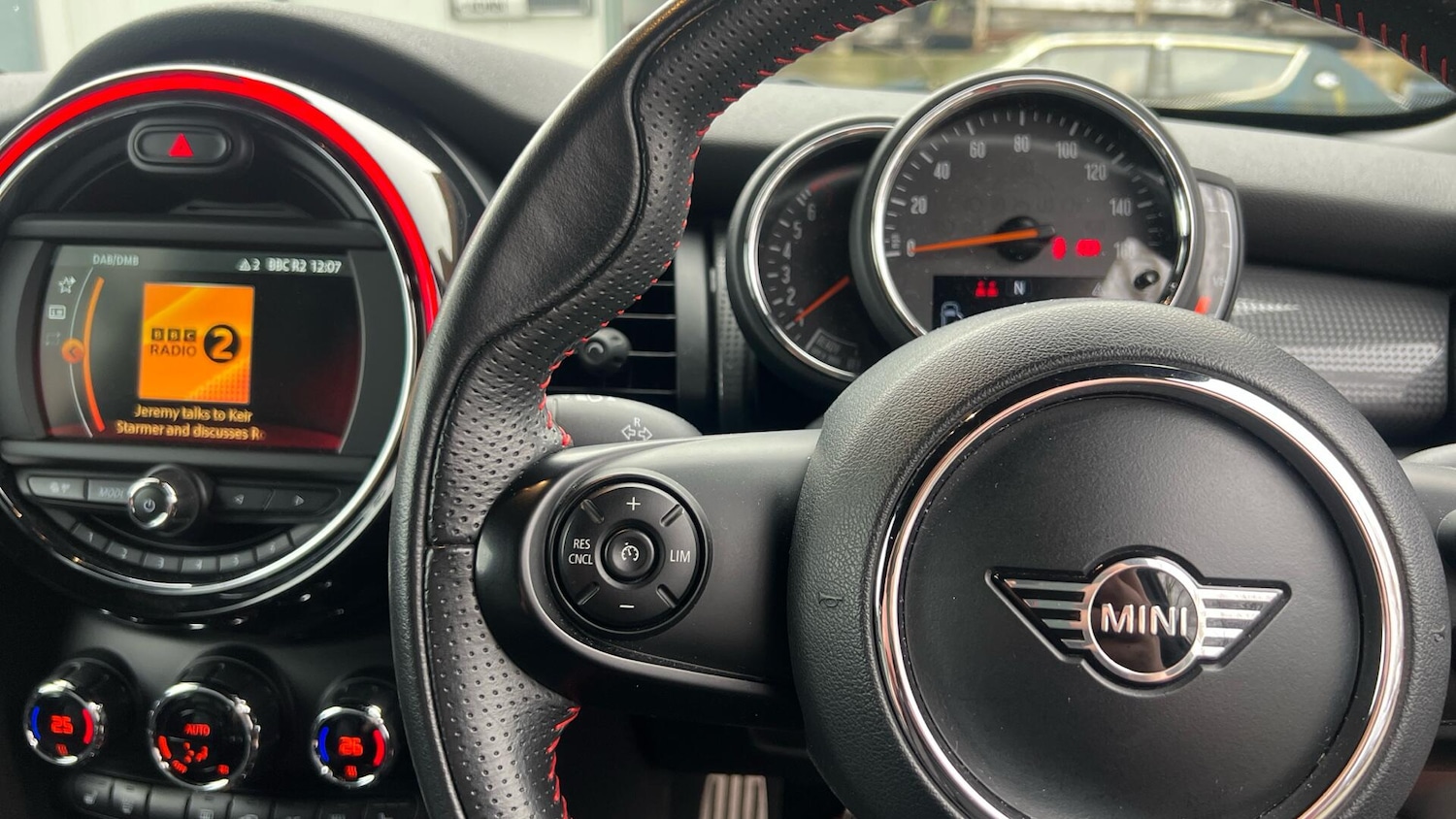 Used MINI Hatch 2019 for sale - 77439836: Photo 17